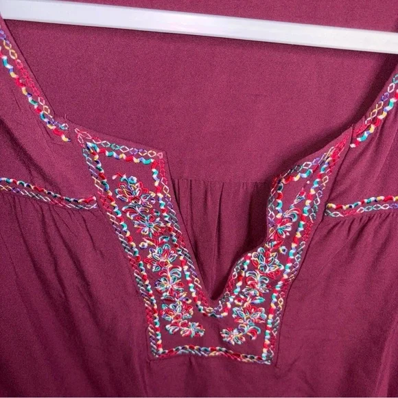 The Pioneer Woman Split Neck Embroidered Blouse Women's Plus Size 2X NWT! - Picture 12 of 16